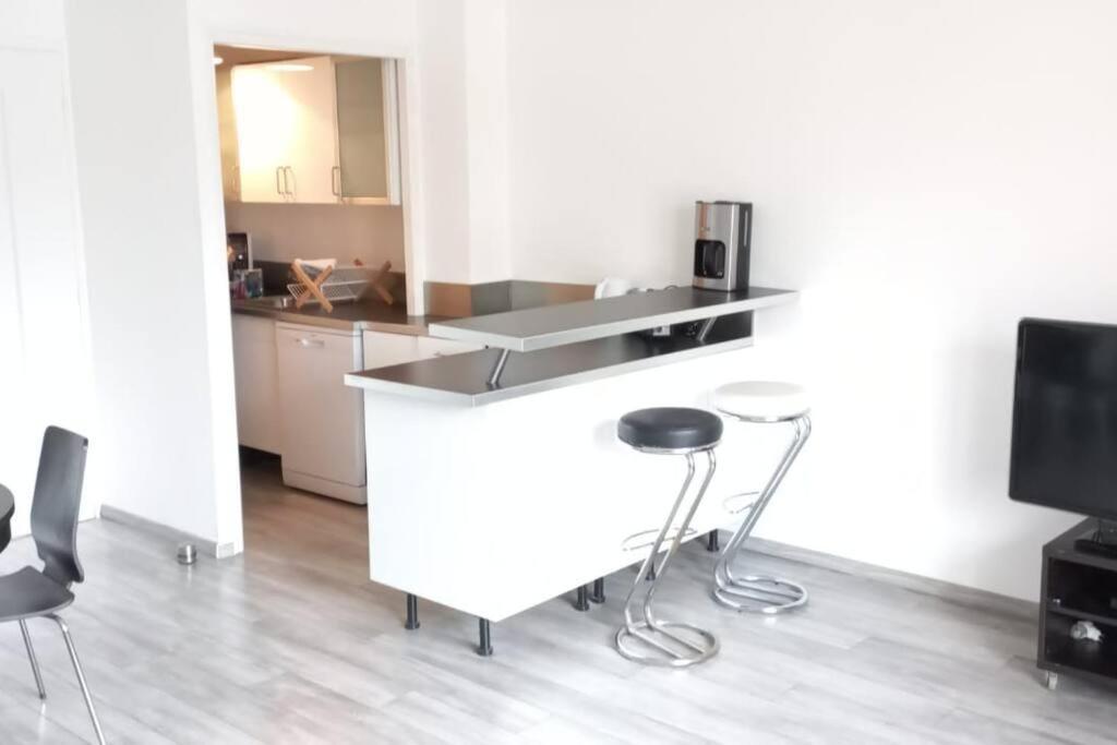Corniche D'Azur 2 Yourhosthelper Fréjus المظهر الخارجي الصورة